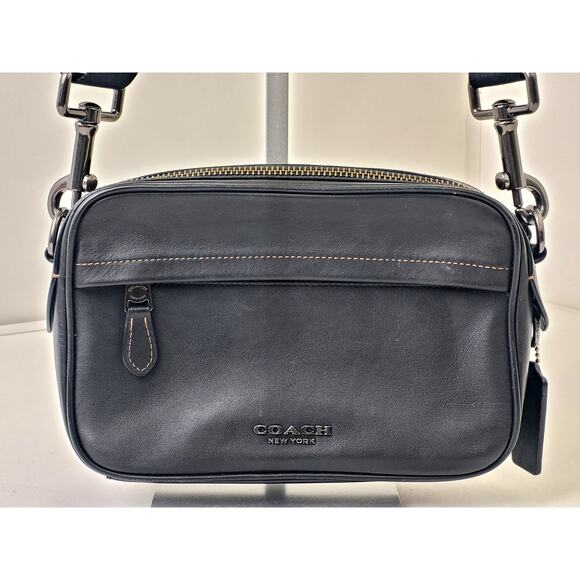 Coach Graham Unisex Black Crossbody Bag Calf Leather Retail $328 - Picture 2 of 12